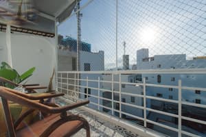 thumbnail: Balcony