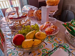 thumbnail: Breakfast buffet