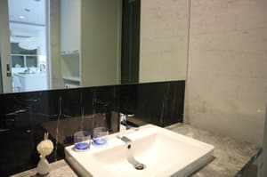 thumbnail: Bathroom sink