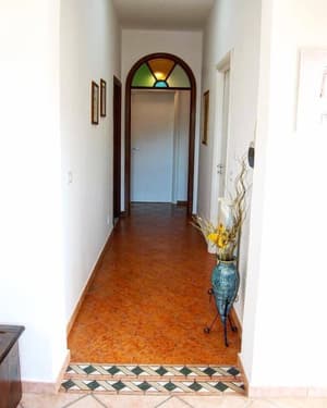 thumbnail: Hallway