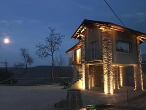 thumbnail: 243080181.jpg