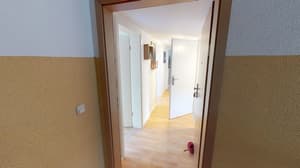 thumbnail: Interior entrance
