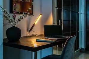 thumbnail: Business center
