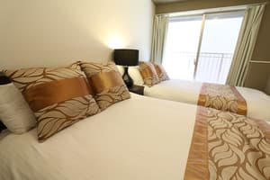 thumbnail: Room