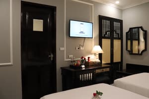 thumbnail: Room