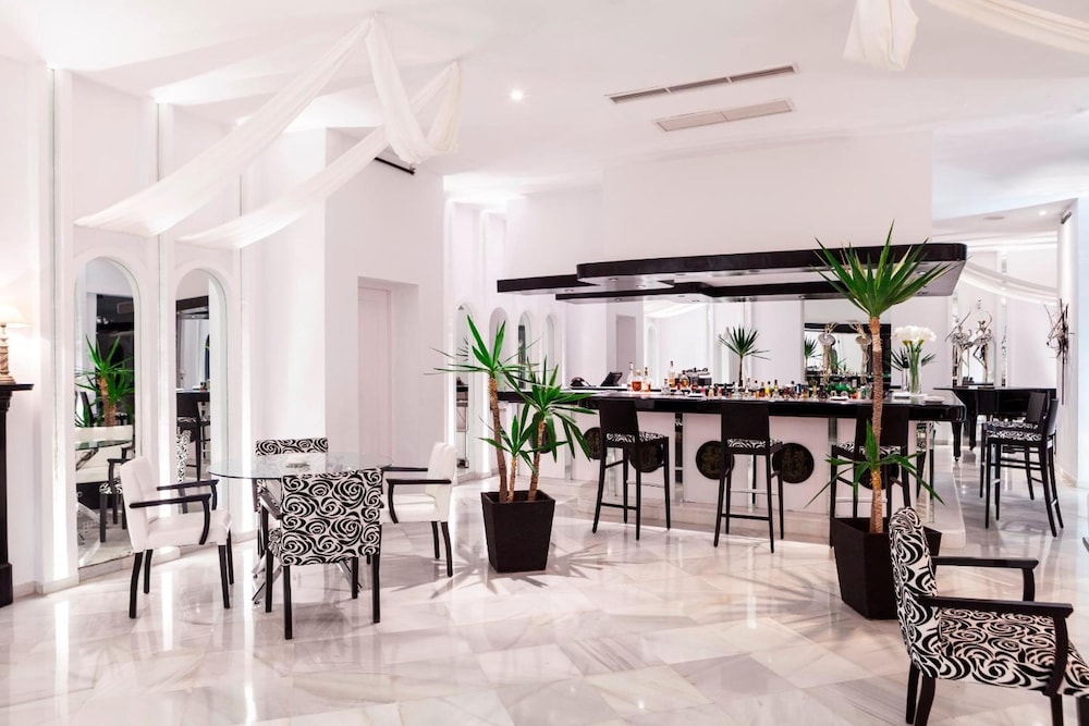 Snack bar
