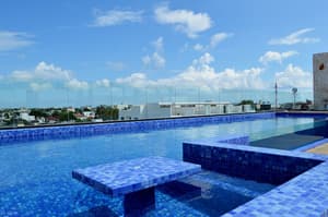 thumbnail: Pool