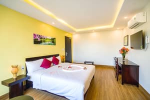 thumbnail: Room