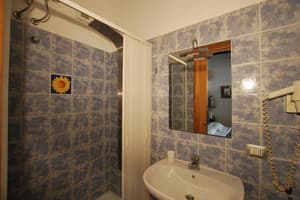 thumbnail: Bathroom sink