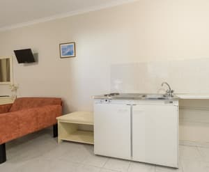 thumbnail: Private kitchenette