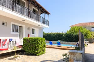 thumbnail: Exterior