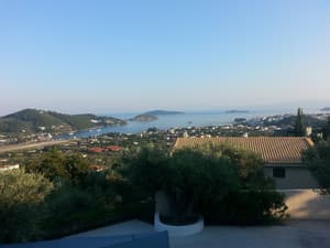 thumbnail: Balcony