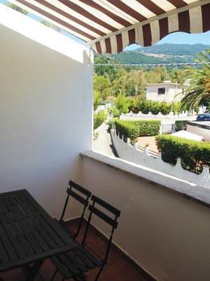 thumbnail: Terrace/patio