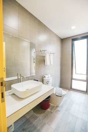 thumbnail: Bathroom
