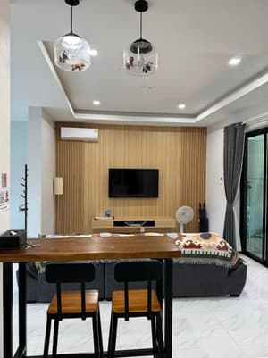 thumbnail: Living room