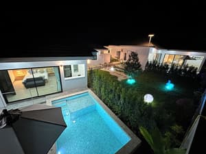 thumbnail: Exterior