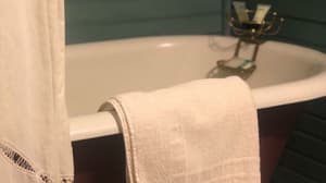 thumbnail: Bathroom amenities