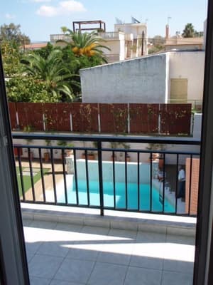 thumbnail: Balcony