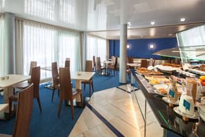 thumbnail: Breakfast area