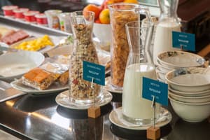 thumbnail: Breakfast buffet