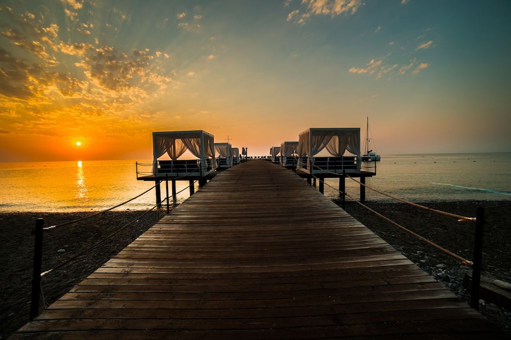 Sundeck