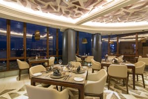 thumbnail: Restaurant