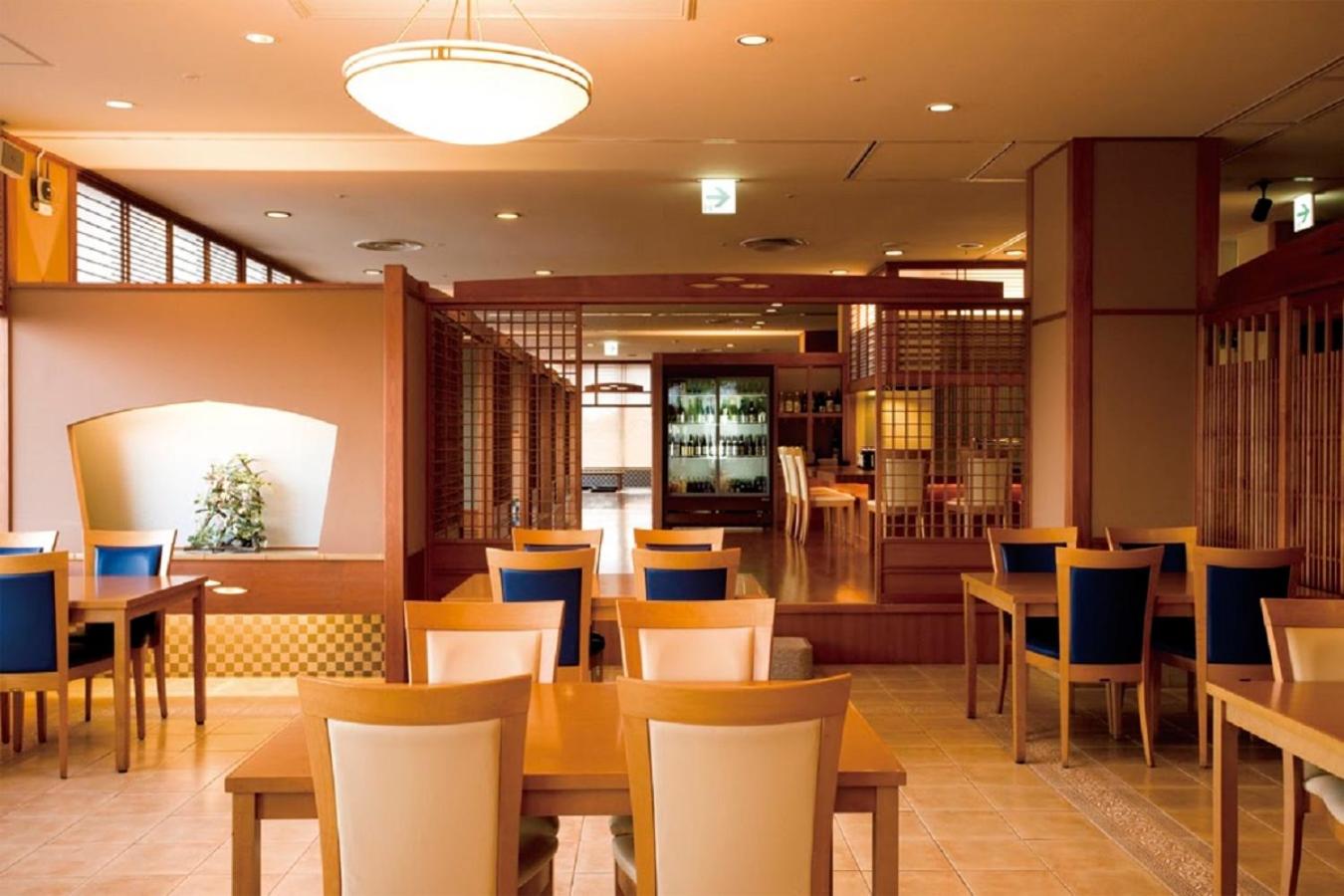 Restaurant-cafeteria