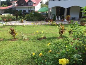 thumbnail: Property grounds