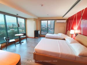 thumbnail: Room