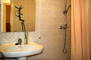 thumbnail: Bathroom sink