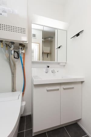 thumbnail: Bathroom