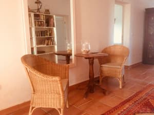thumbnail: Breakfast area