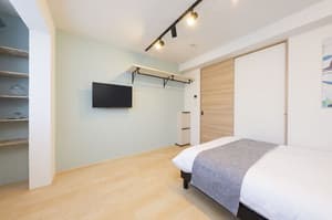 thumbnail: Room