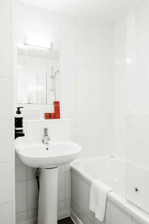thumbnail: Bathroom