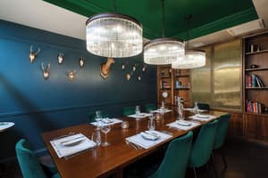 thumbnail: Restaurant