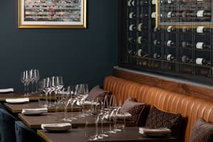 thumbnail: Bar (on property)