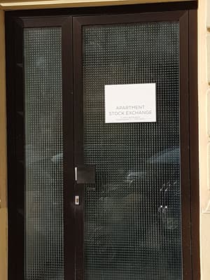 thumbnail: Property entrance