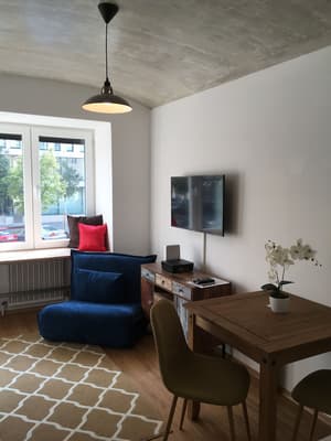 thumbnail: Living area