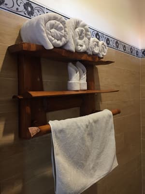 thumbnail: Bathroom amenities