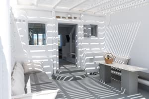 thumbnail: Terrace/patio