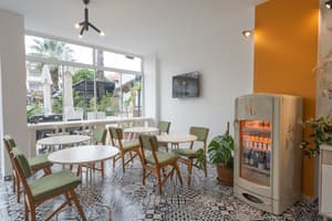 thumbnail: Restaurant