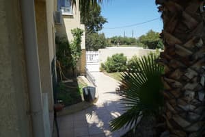 thumbnail: Exterior