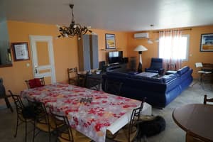 thumbnail: Interior