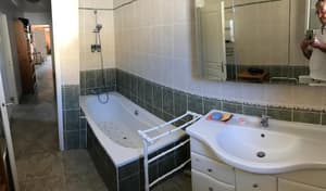 thumbnail: Bathroom