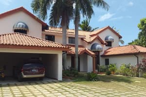 thumbnail: Exterior