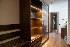 thumbnail: Interior