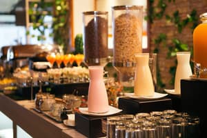 thumbnail: Breakfast area