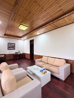 thumbnail: Living area
