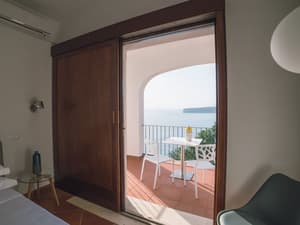 thumbnail: Balcony