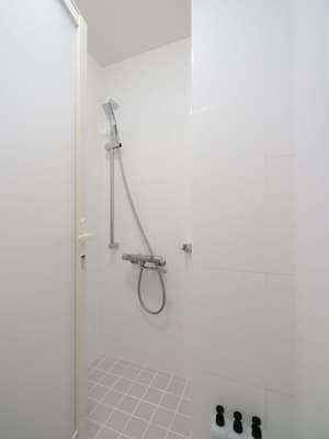 thumbnail: Bathroom shower